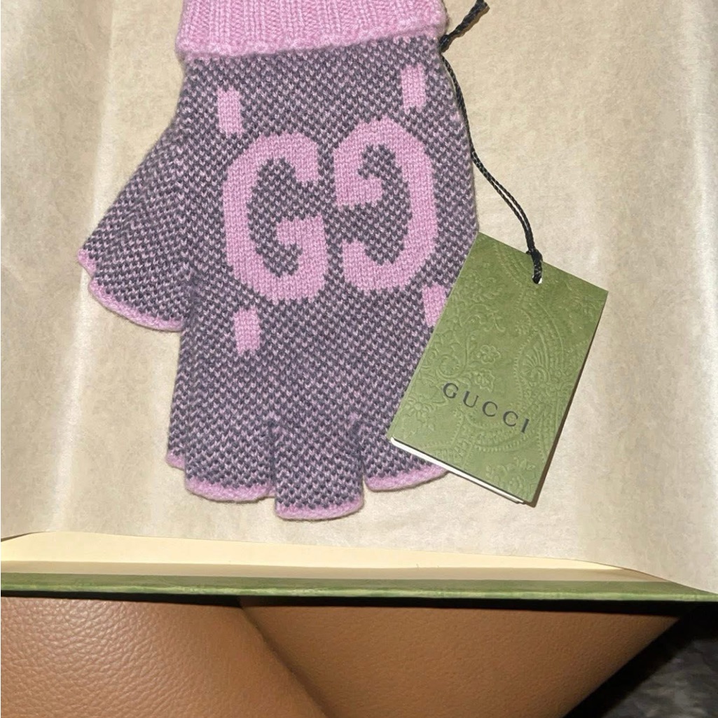Gucci Pink And Purple Logo Gloves